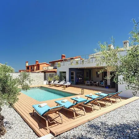 Moderne Mit Pool Und Meerblick, Klimaanlage Und Wifi Fuer 10 Personen 酒店
